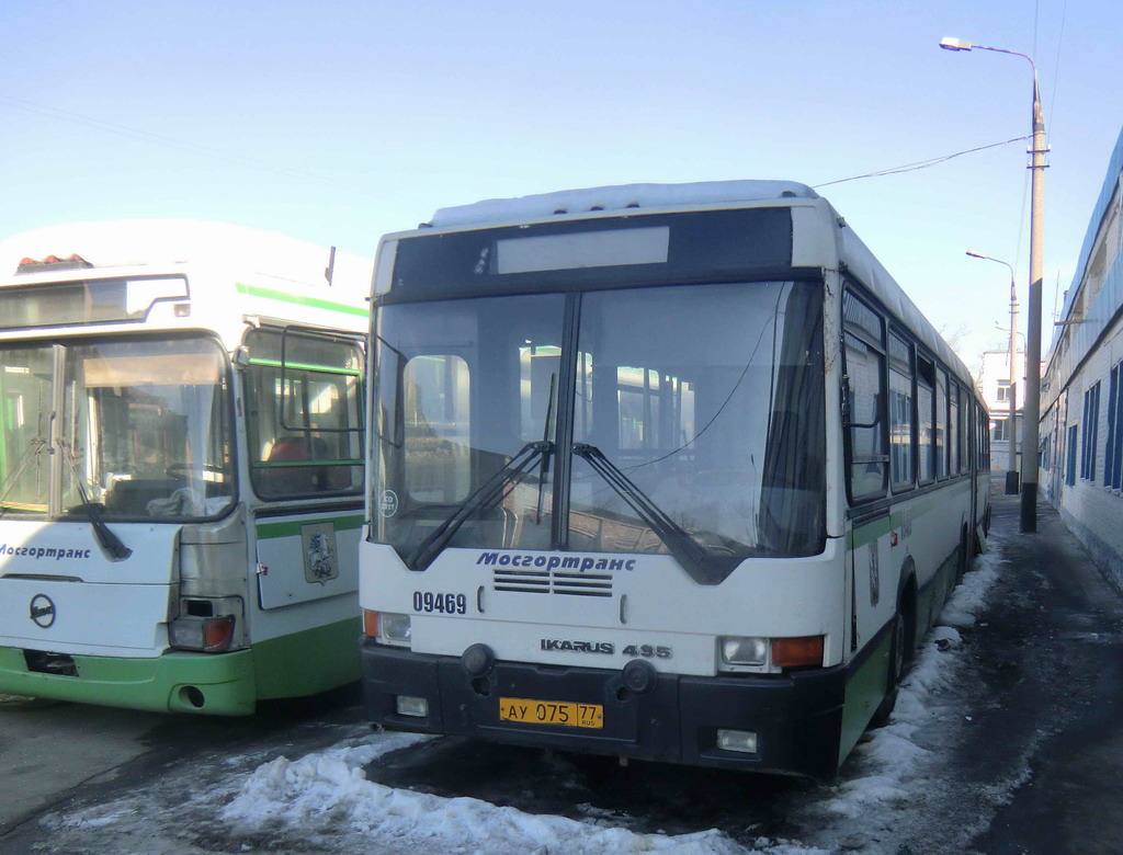 Москва, Ikarus 435.17 № 09469