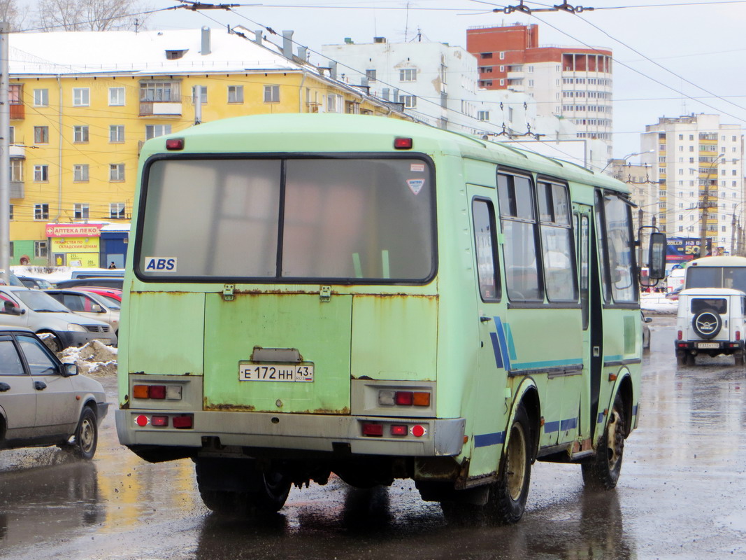 Кировская область, ПАЗ-32053-07 № Е 172 НН 43