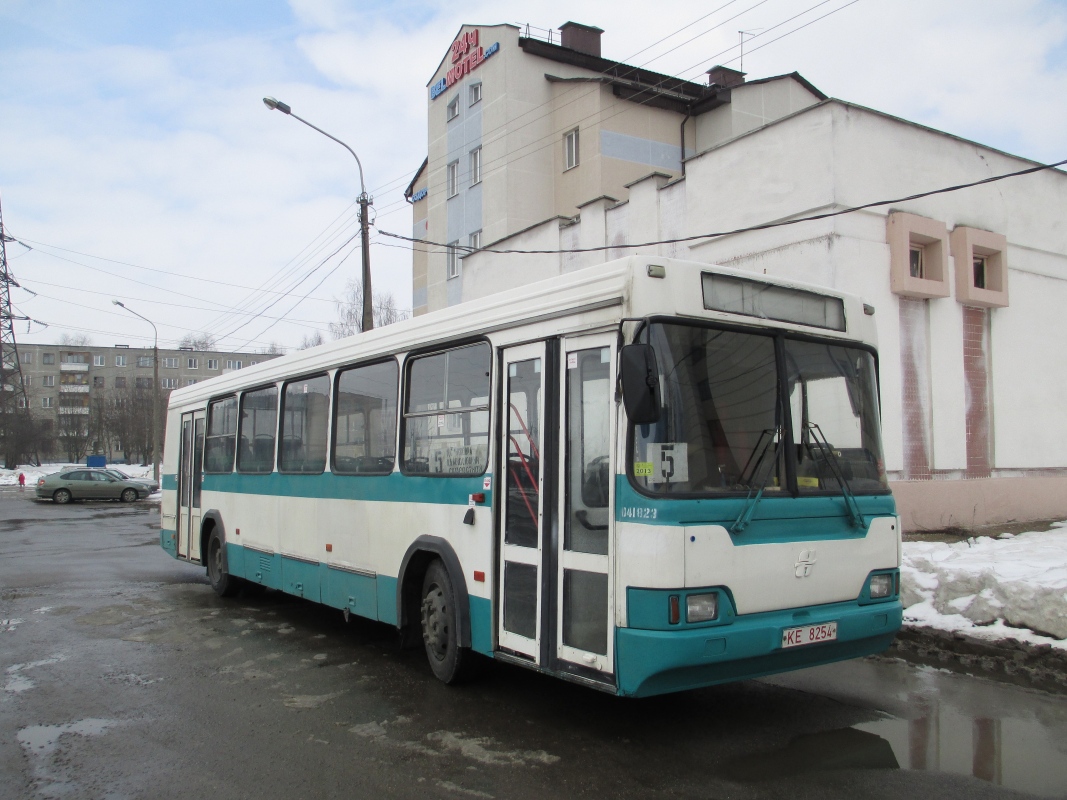 Minsk, Neman-52012 Nr. 041459