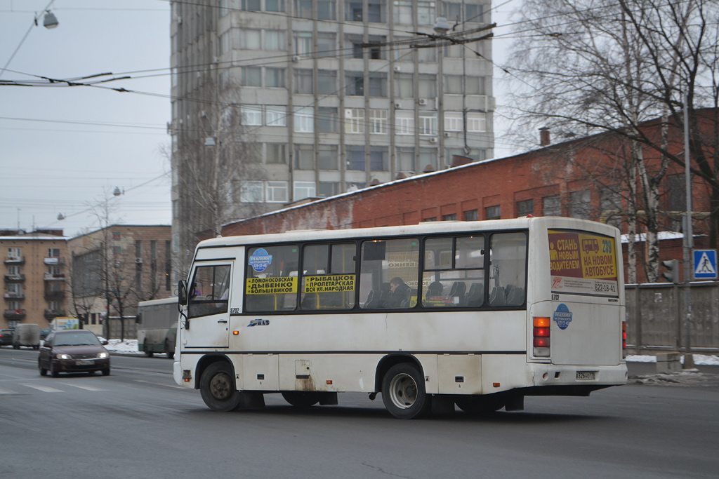 Санкт-Петербург, ПАЗ-320402-05 № 8702