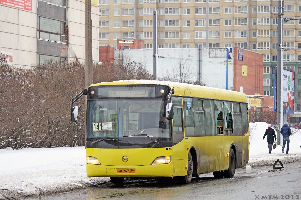 Санкт-Петербург, Golden Dragon XML6112UE № АН 247 78