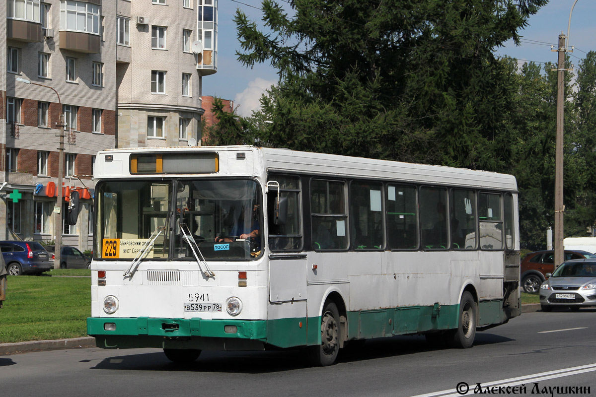 Санкт-Петербург, ЛиАЗ-5256.25 № 5941