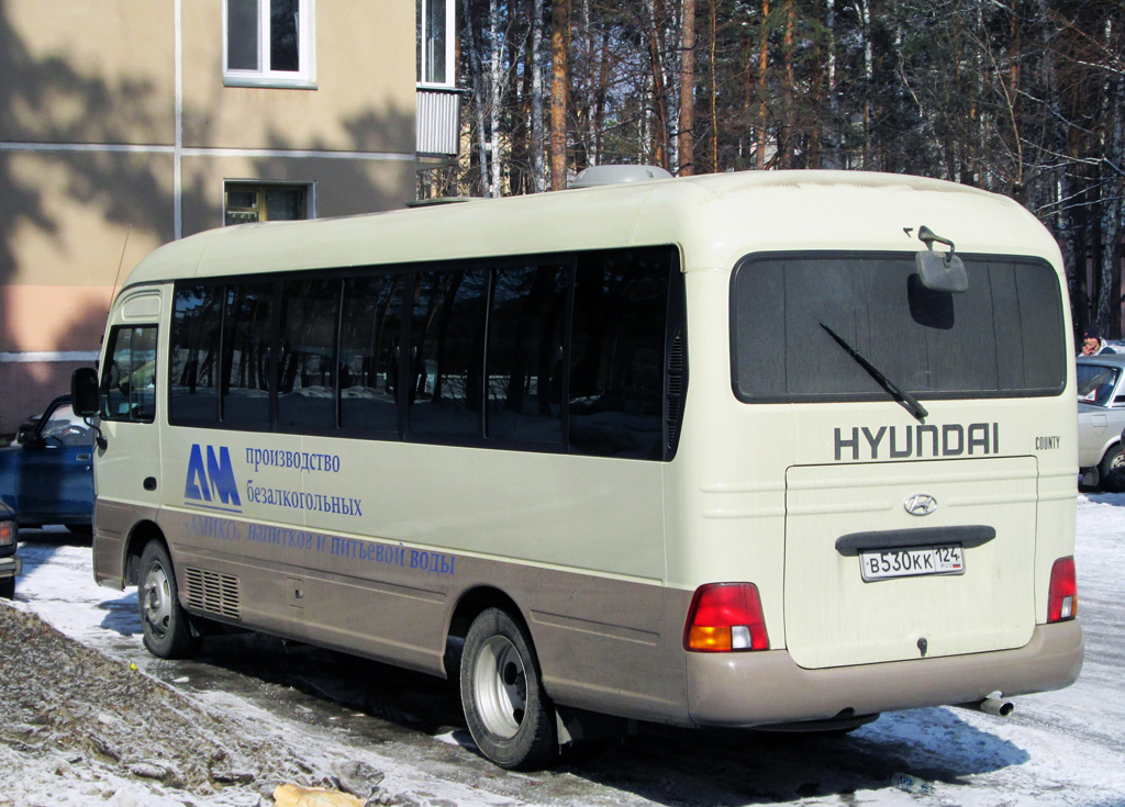 Красноярский край, Hyundai County Deluxe № В 530 КК 124