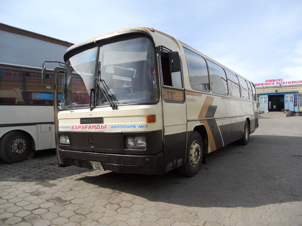 Карагандинская область, Mercedes-Benz O303-13KHP-L № M 680 BW