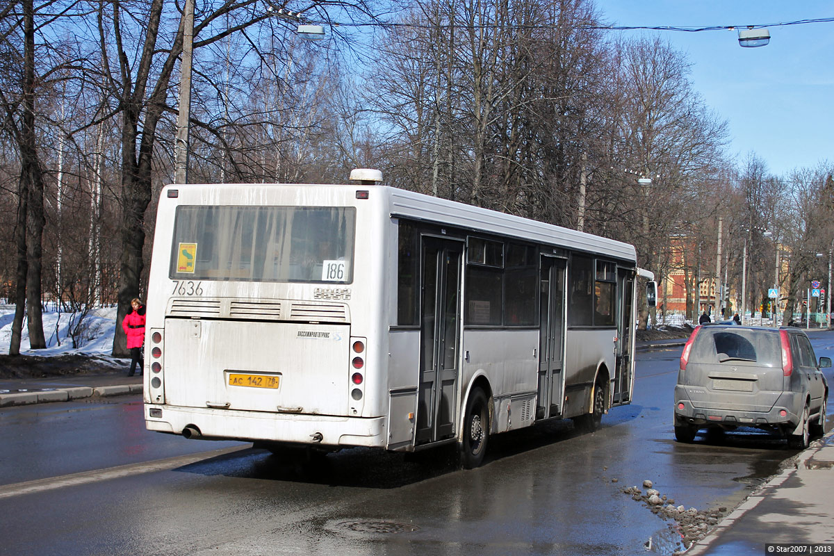 Санкт-Петербург, ЛиАЗ-5256.25 № 7636