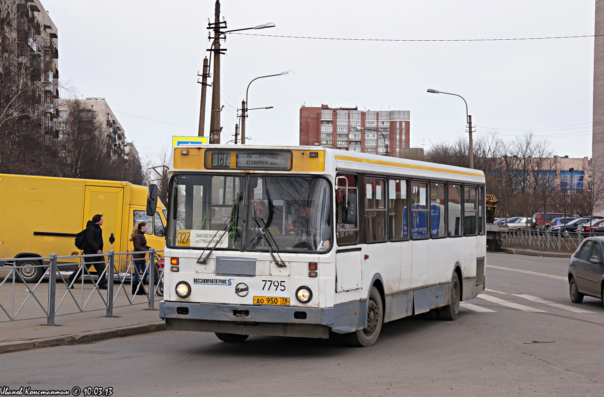 Санкт-Петербург, ЛиАЗ-5256.00-11 № 7795