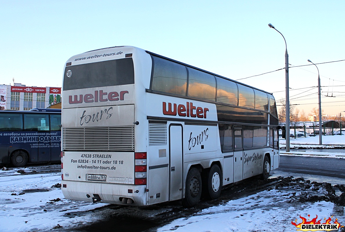 Растоўская вобласць, Neoplan N122/3 Skyliner № Р 888 РА 161