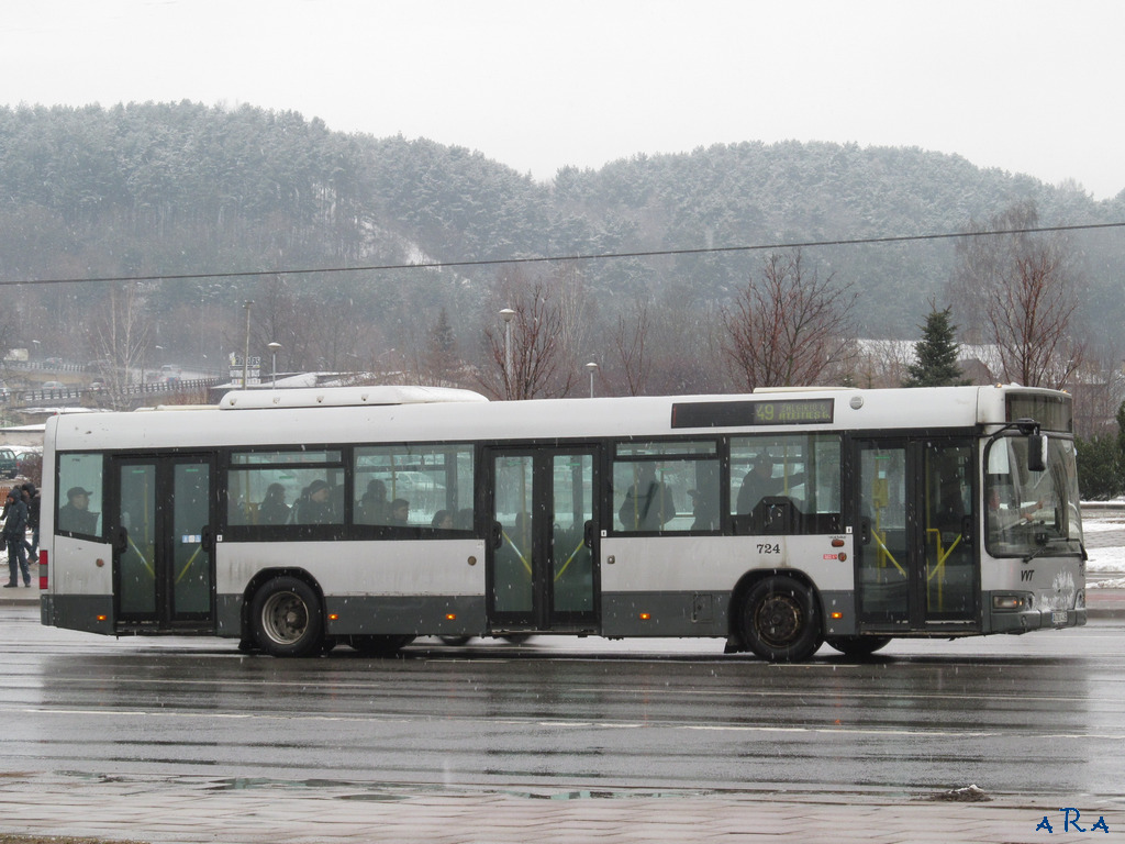 Литва, Volvo 7700 № 724