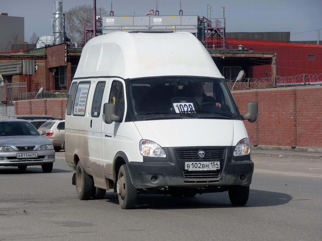 Novosibirsk region, Luidor-225000 (GAZ-322133) № В 102 ВН 154