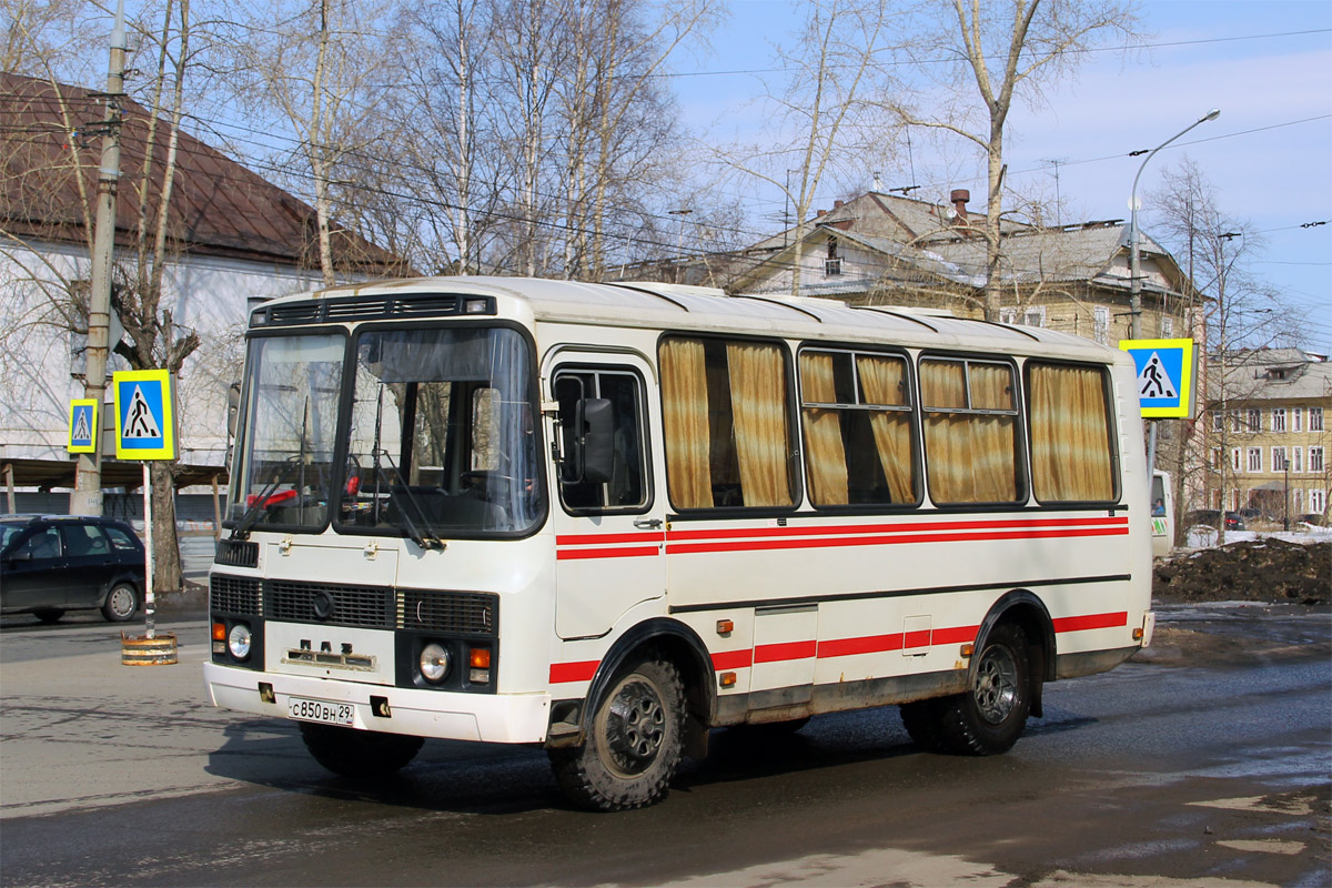 Архангельская область, ПАЗ-3205-110 № С 850 ВН 29