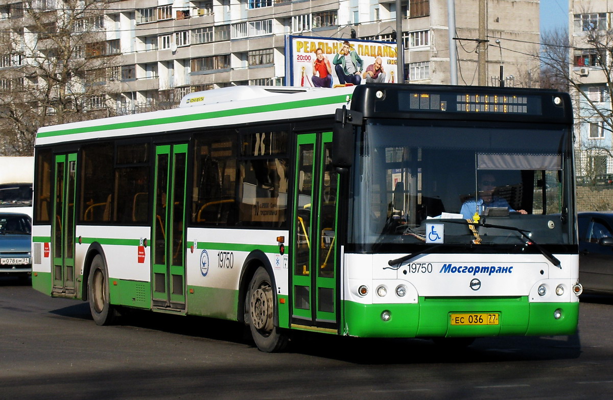 Moskau, LiAZ-5292.22 (2-2-2) Nr. 19750