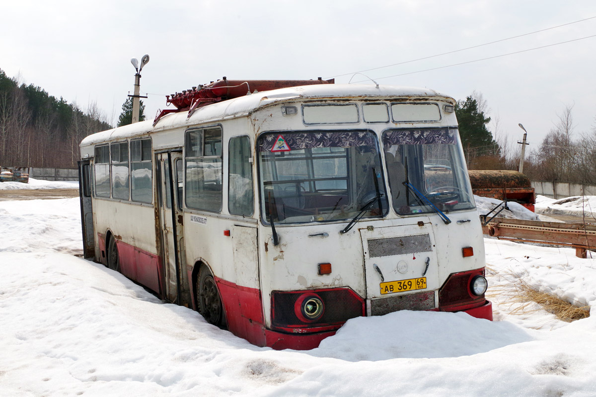 Тверская область, ЛиАЗ-677М № АВ 369 69