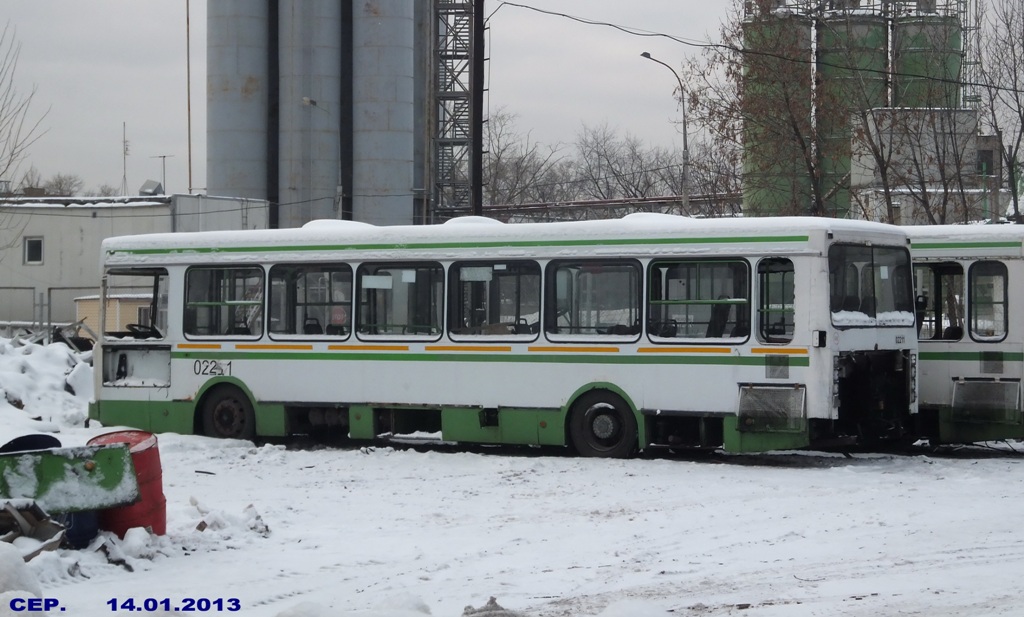 Москва, ЛиАЗ-5256.25 № 02211