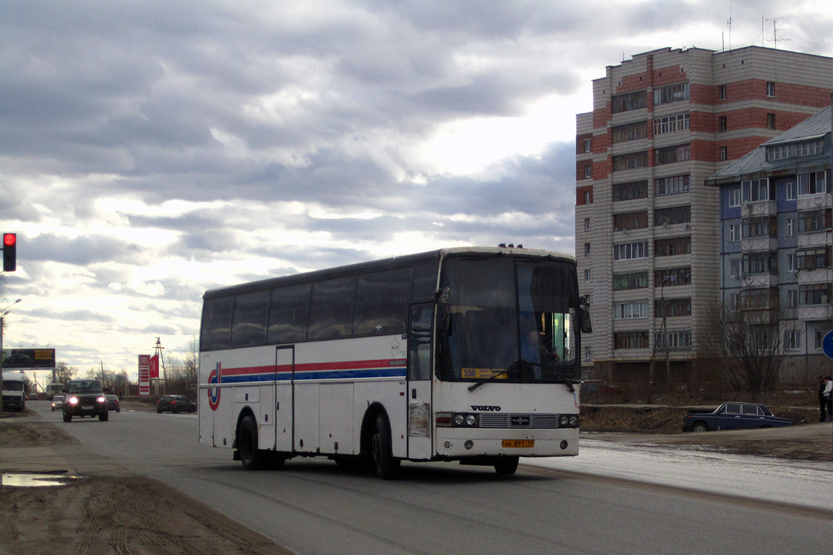 Коми, Van Hool T8 Alizée 370NL № 373