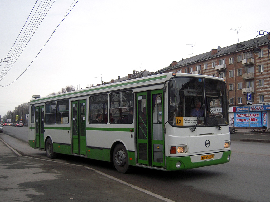 Тюменская область, ЛиАЗ-5256.45 № АН 482 72