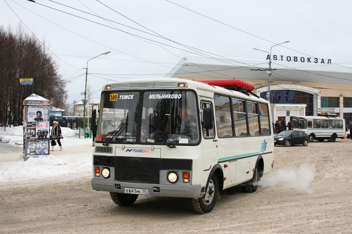 Tomsk region, PAZ-32053 # Е 641 МС 70