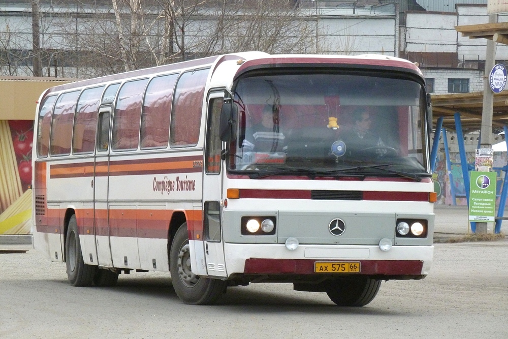 Свердловская область, Mercedes-Benz O303-15KHP-A № АХ 575 66