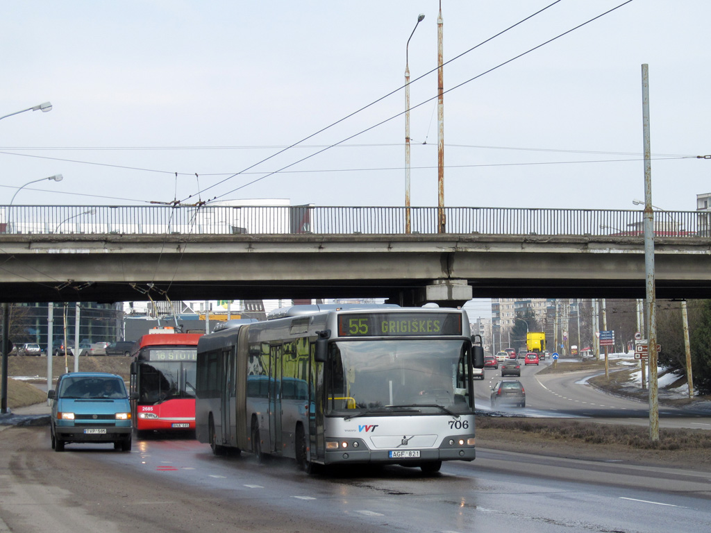 Литва, Volvo 7700A № 706