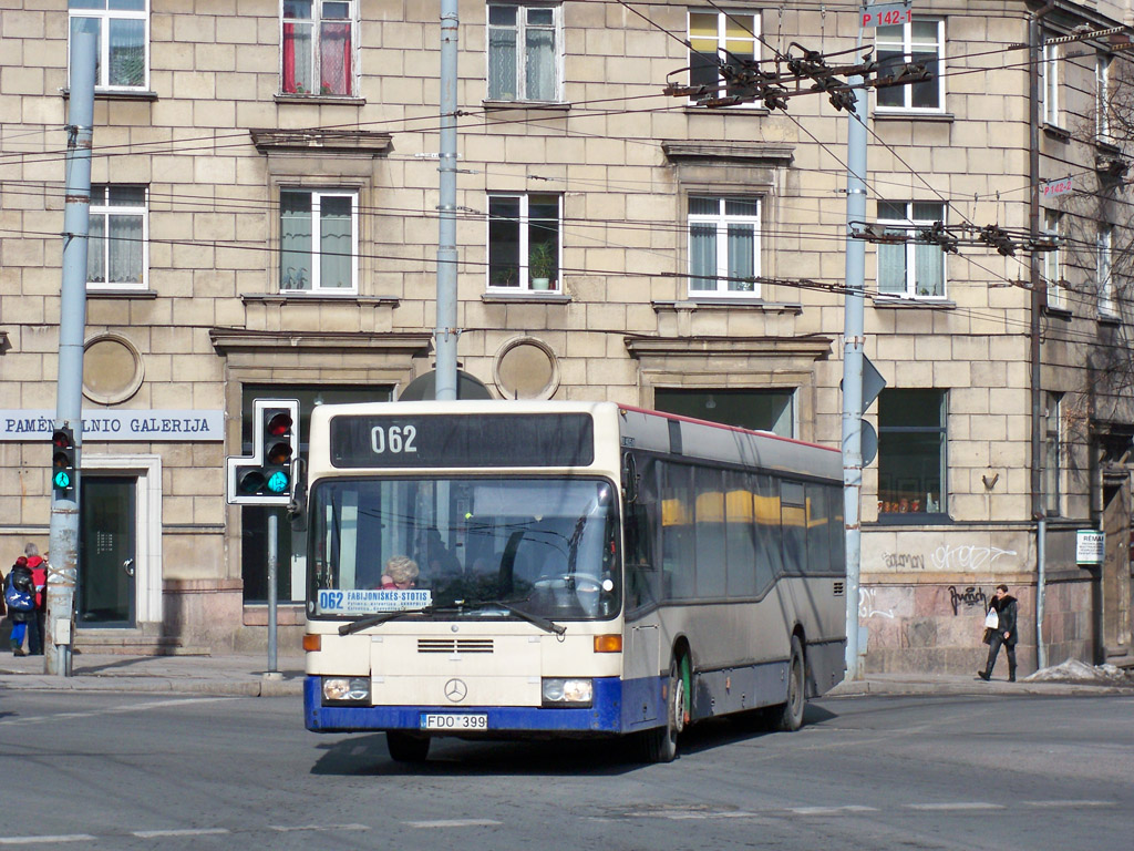 Литва, Mercedes-Benz O405N2 № FDO 399