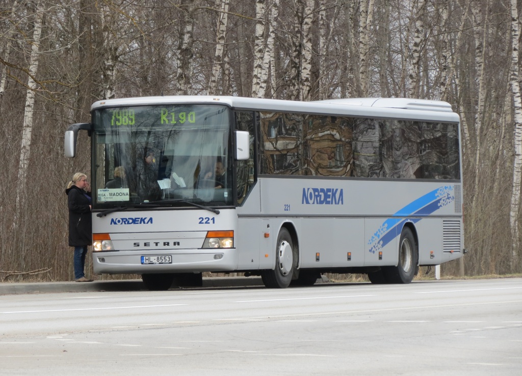 Латвия, Setra S315H № 221