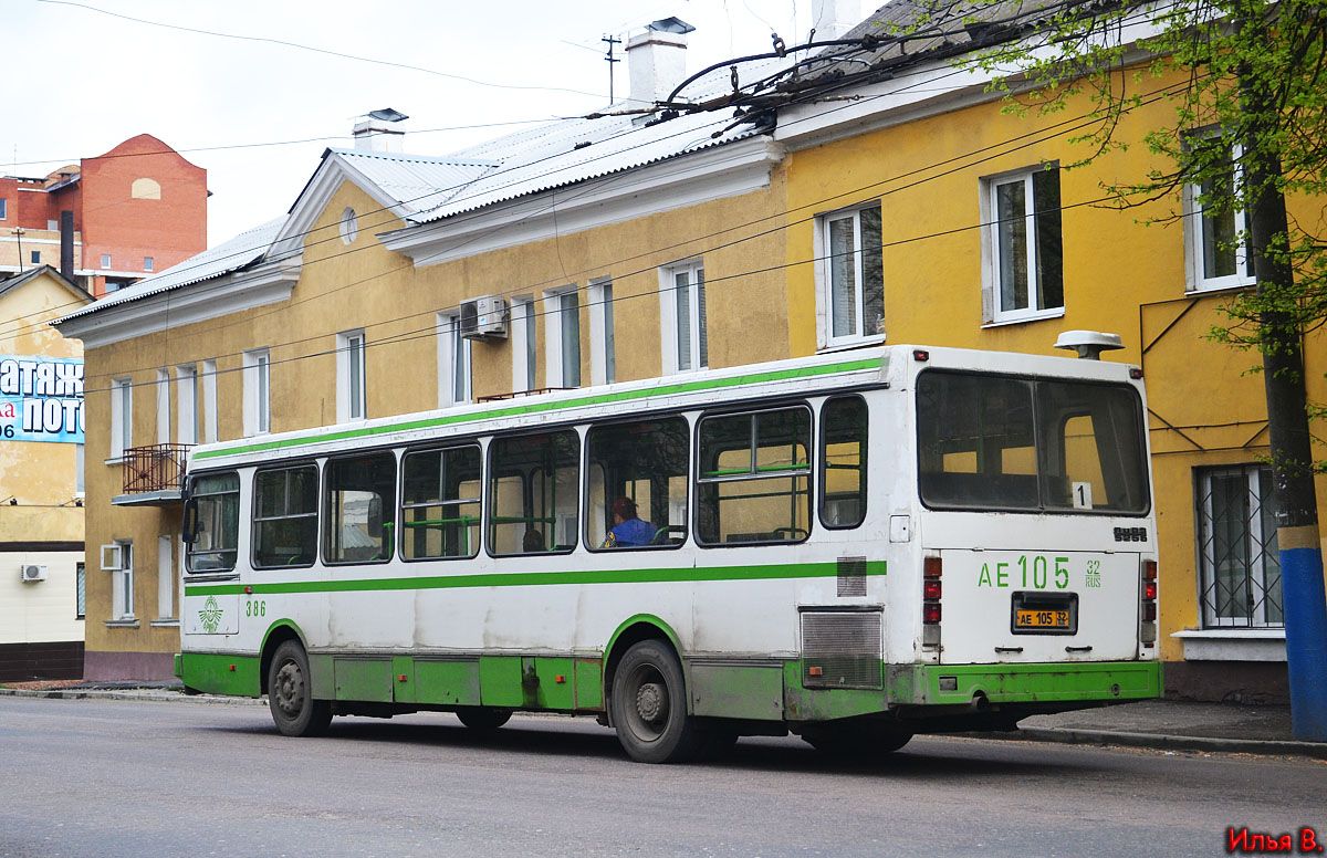 Брянская область, ЛиАЗ-5256.45 № 386