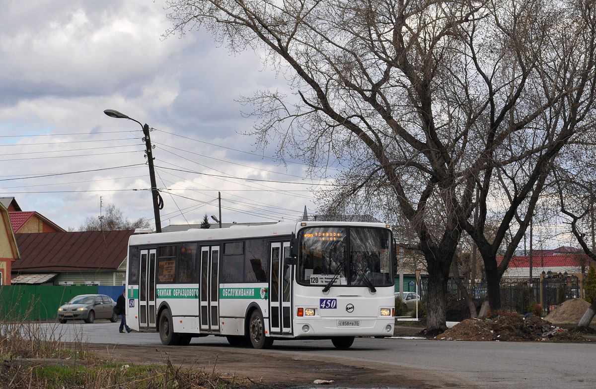 Омская область, ЛиАЗ-5256.53 № 450