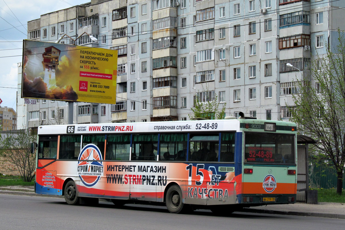 Penza region, Mercedes-Benz O405 č. АХ 219 58