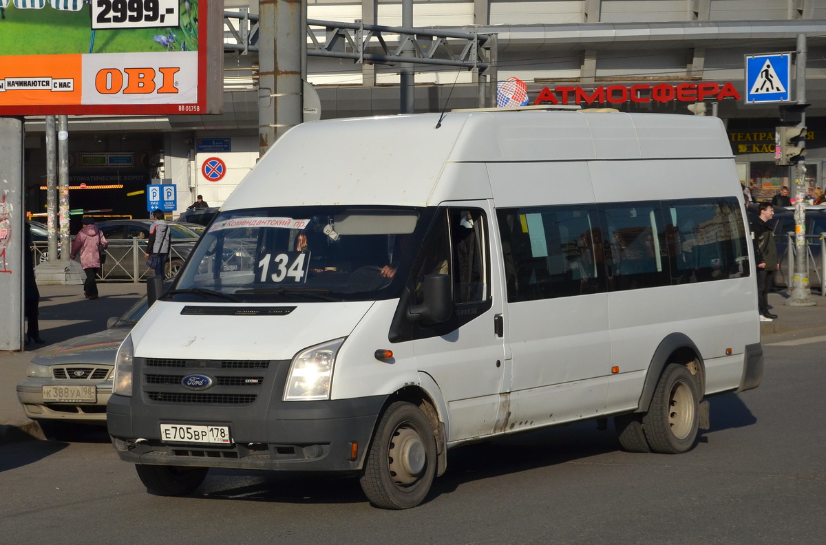 Санкт-Петербург, Нижегородец-222702 (Ford Transit) № Е 705 ВР 178