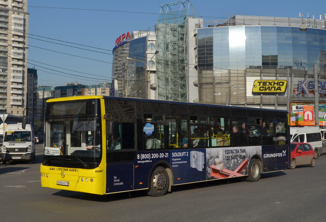 Санкт-Петербург, Golden Dragon XML6125CR № В 284 КМ 178