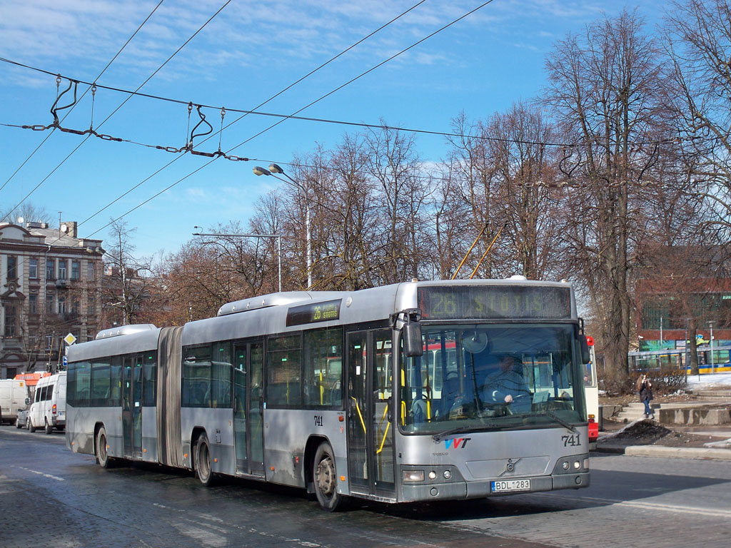 Литва, Volvo 7700A № 741