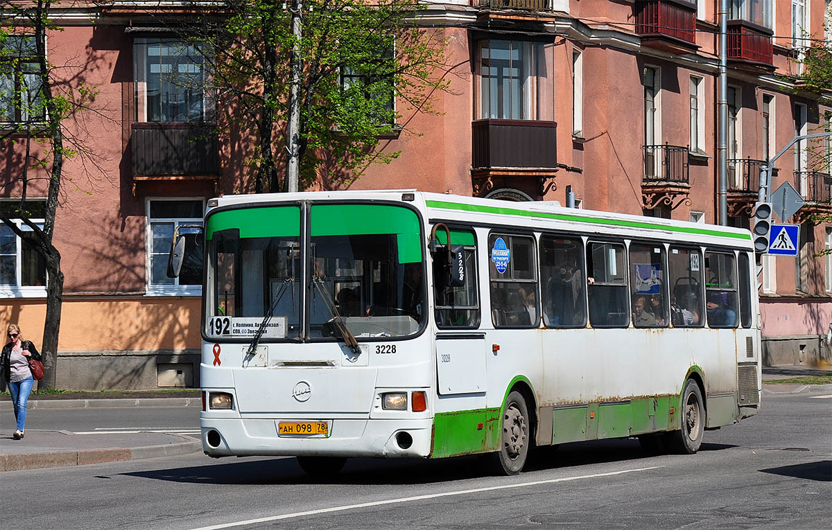 Санкт-Петербург, ЛиАЗ-5256.25 № 3228