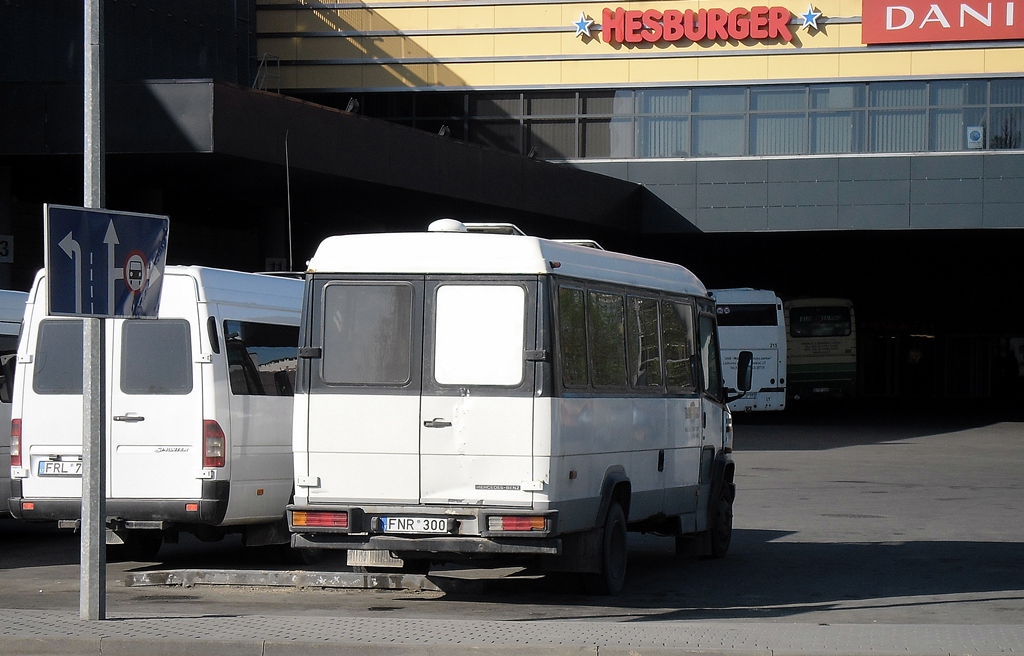 Litauen, Mercedes-Benz T2 614D Nr. FNR 300