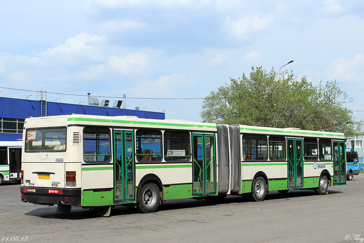 Москва, Ikarus 435.17 № 06606