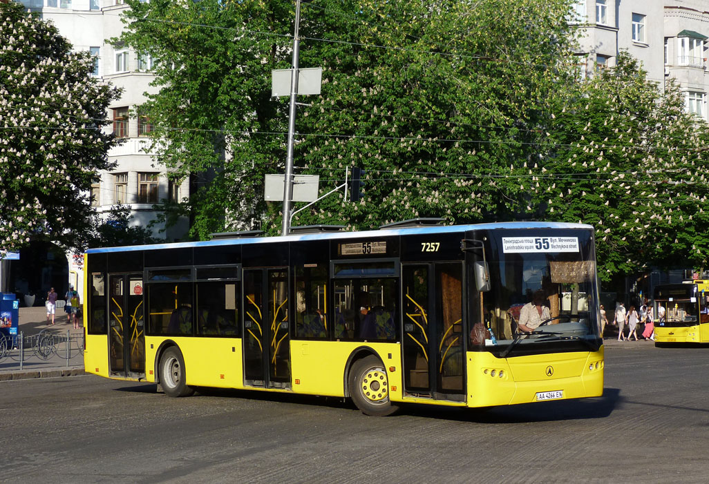 Киев, ЛАЗ A183D1 № 7257