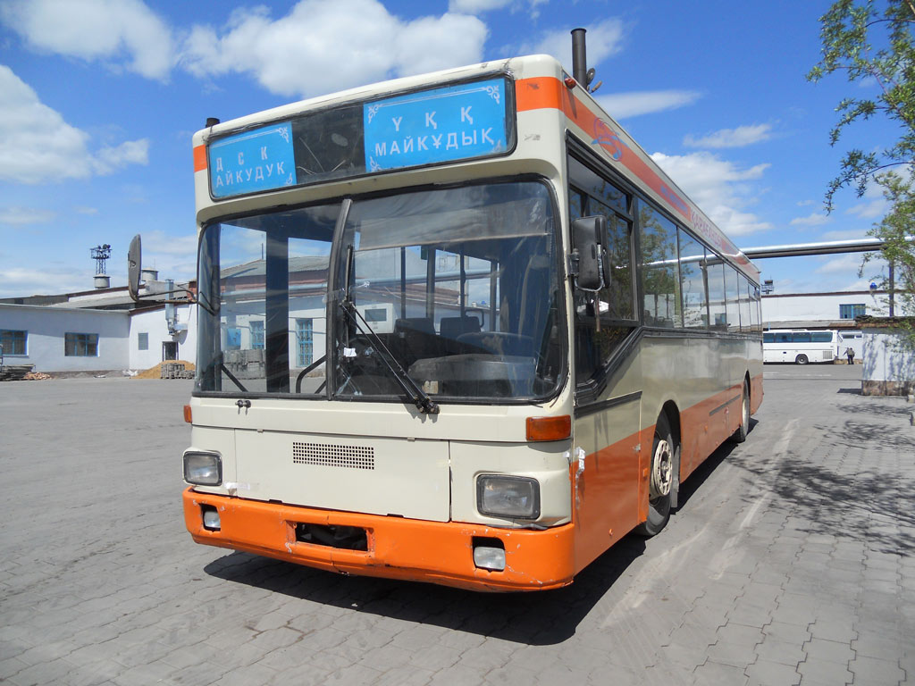 Карагандинская область, MAN 791 SL202 № M 737 BW