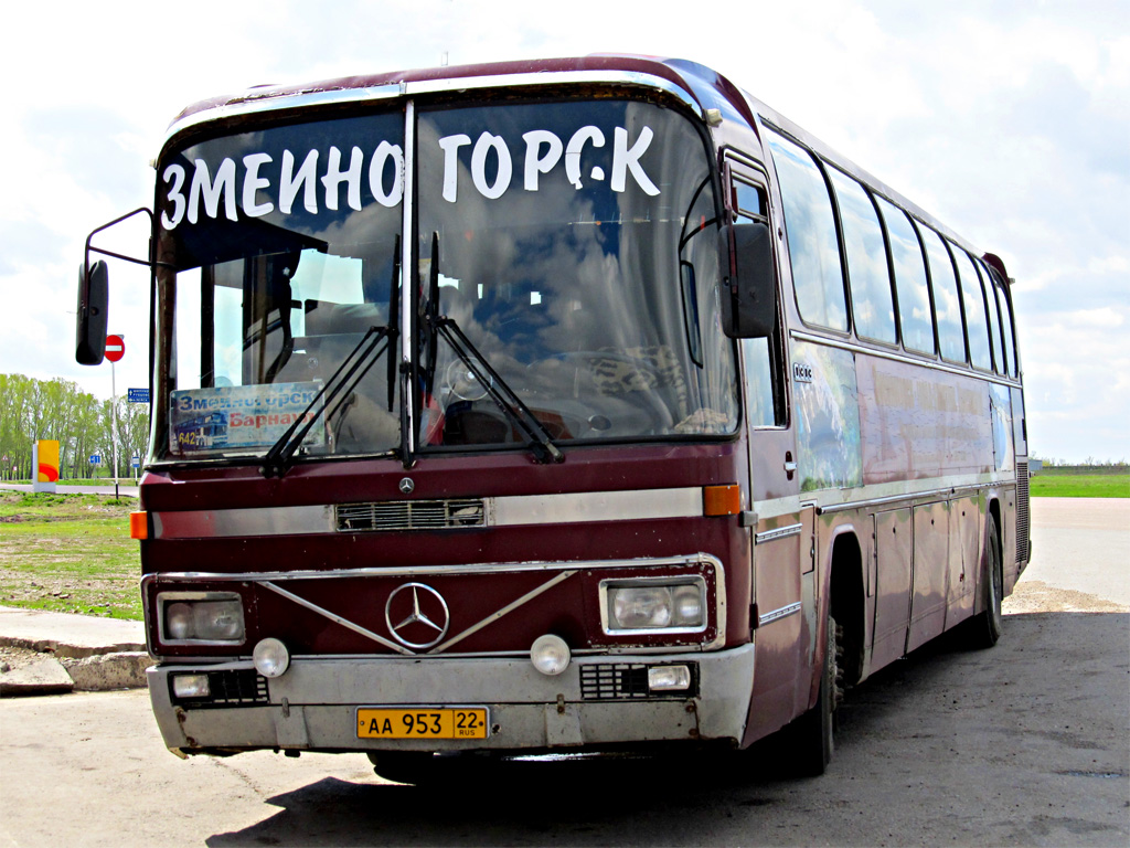 Алтайский край, Mercedes-Benz O303-15RHH № АА 953 22