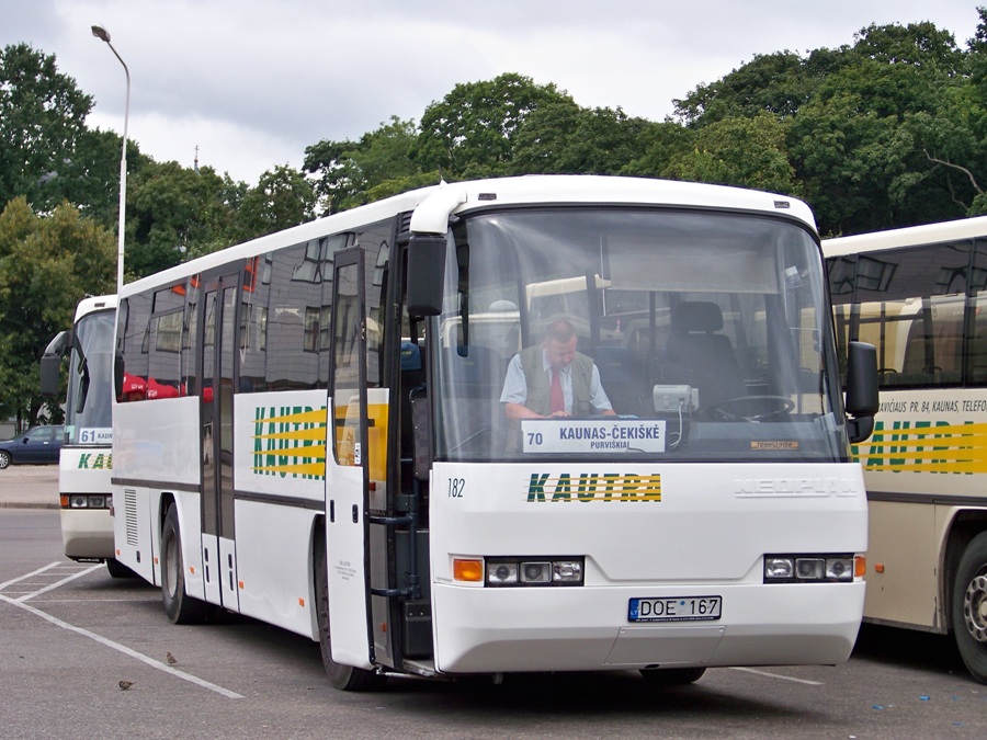 Литва, Neoplan N316Ü Transliner № 182