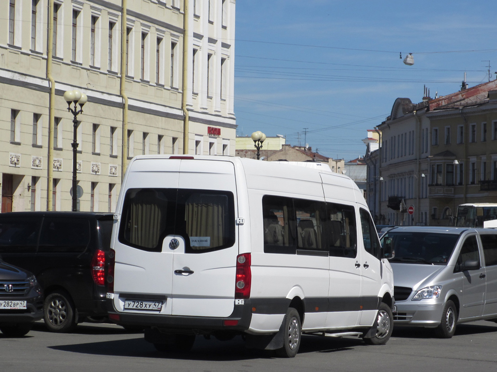 Sankt Petersburg, Volkswagen Crafter Nr. У 728 ХУ 47