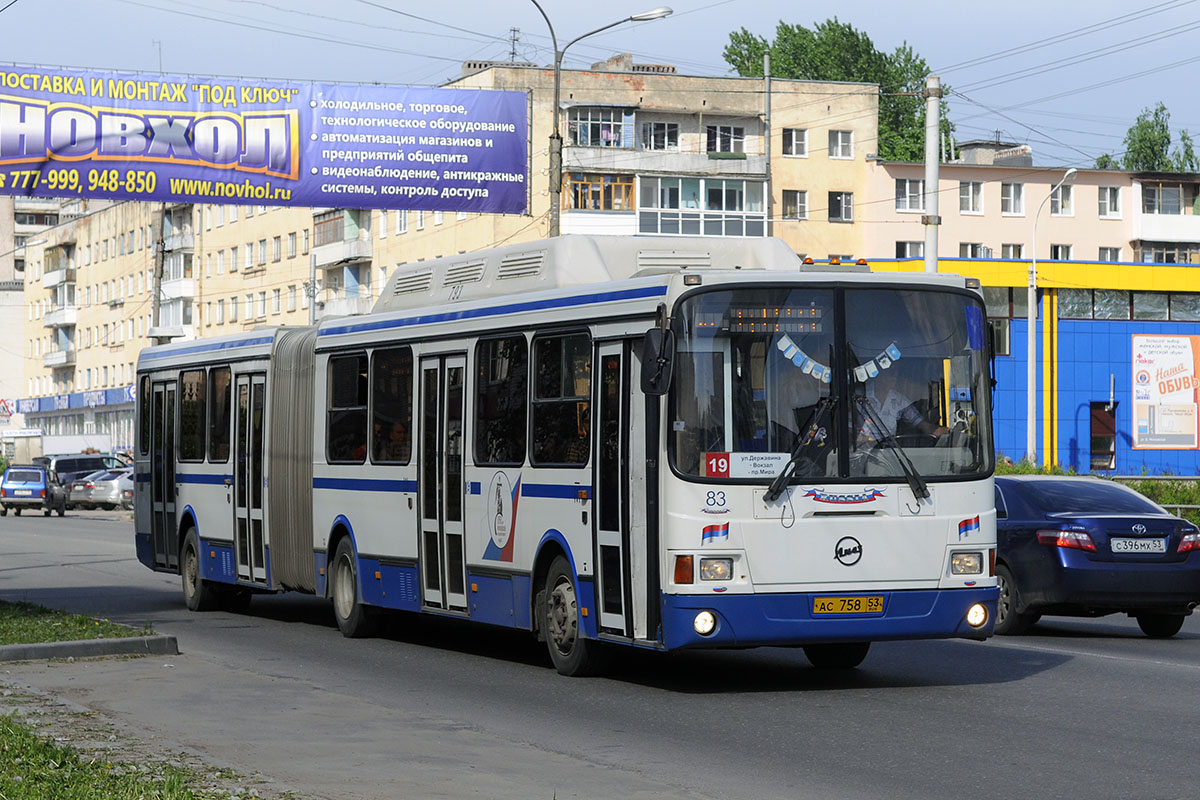 Новгородская область, ЛиАЗ-6212.70 № 83