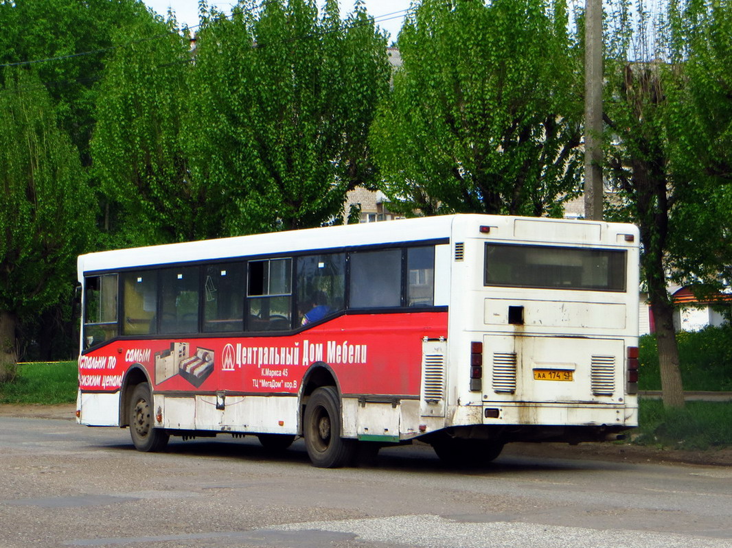 Кировская область, МАРЗ-52661 № АА 174 43