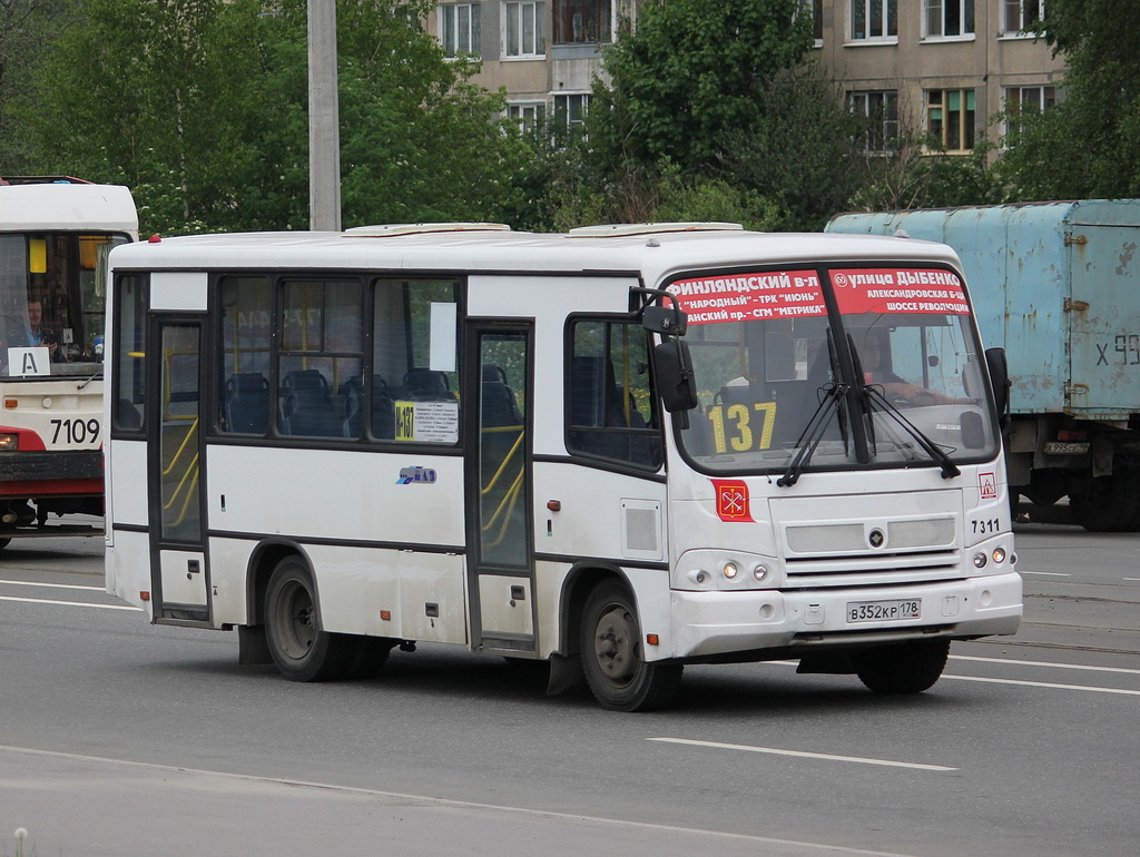 Санкт-Петербург, ПАЗ-320402-05 № n311