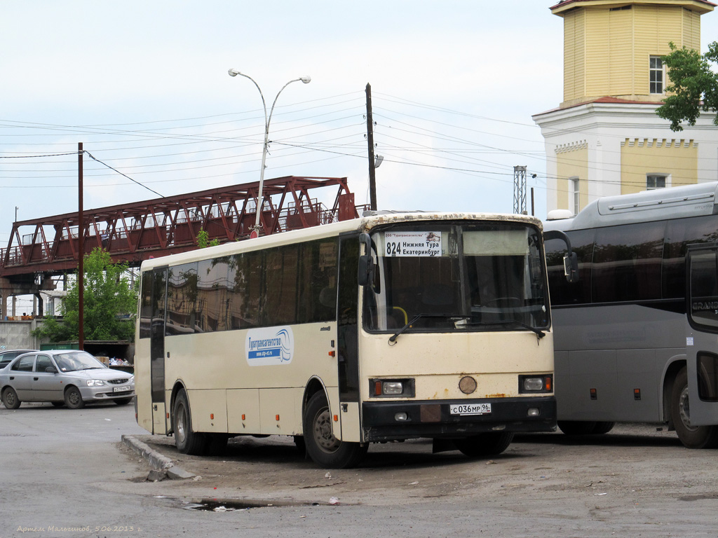 Sverdlovsk region, LAZ-5207JT "Liner-12" Nr. С 036 МР 96