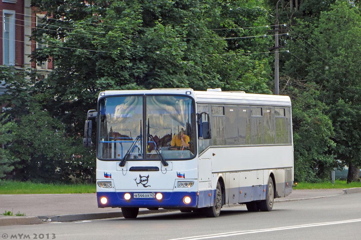 Leningrad Gebiet, LiAZ-5256.23-01 (GolAZ) Nr. 2304