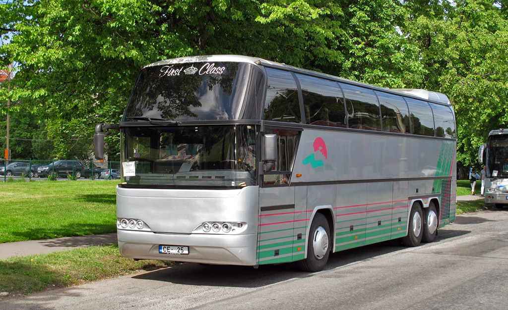 Латвия, Neoplan N116/3H Cityliner № CE-25