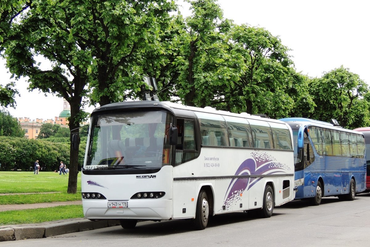 Санкт-Петербург, Neoplan N213H Jetliner № А 143 ТК 178