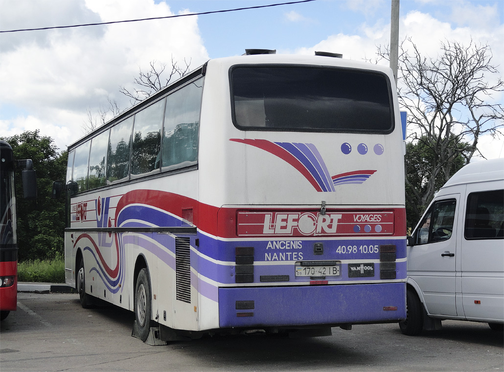 Ивано-Франковская область, Van Hool T815 Acron № 170-42 ІВ