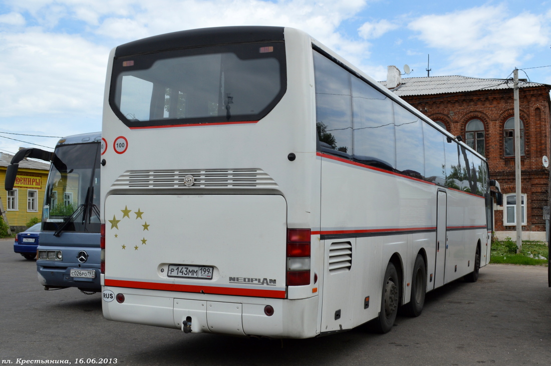 Москва, Neoplan PG5 N3318/3SHD Euroliner SHD № Р 143 ММ 199