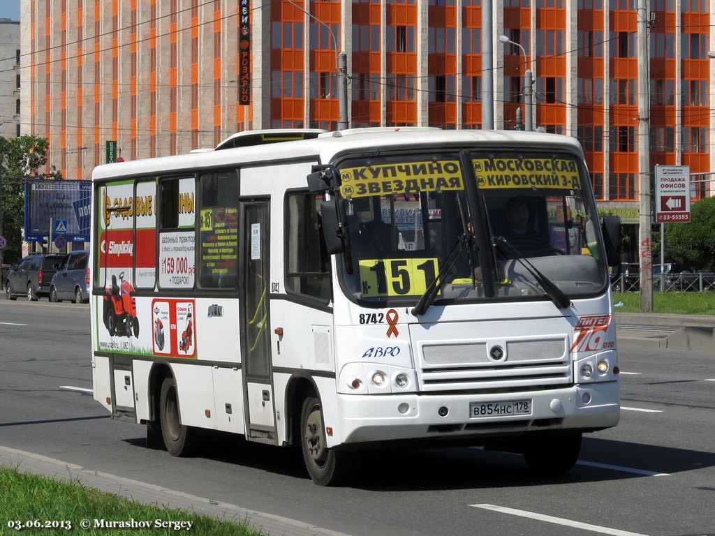 Санкт-Петербург, ПАЗ-320402-05 № 8742