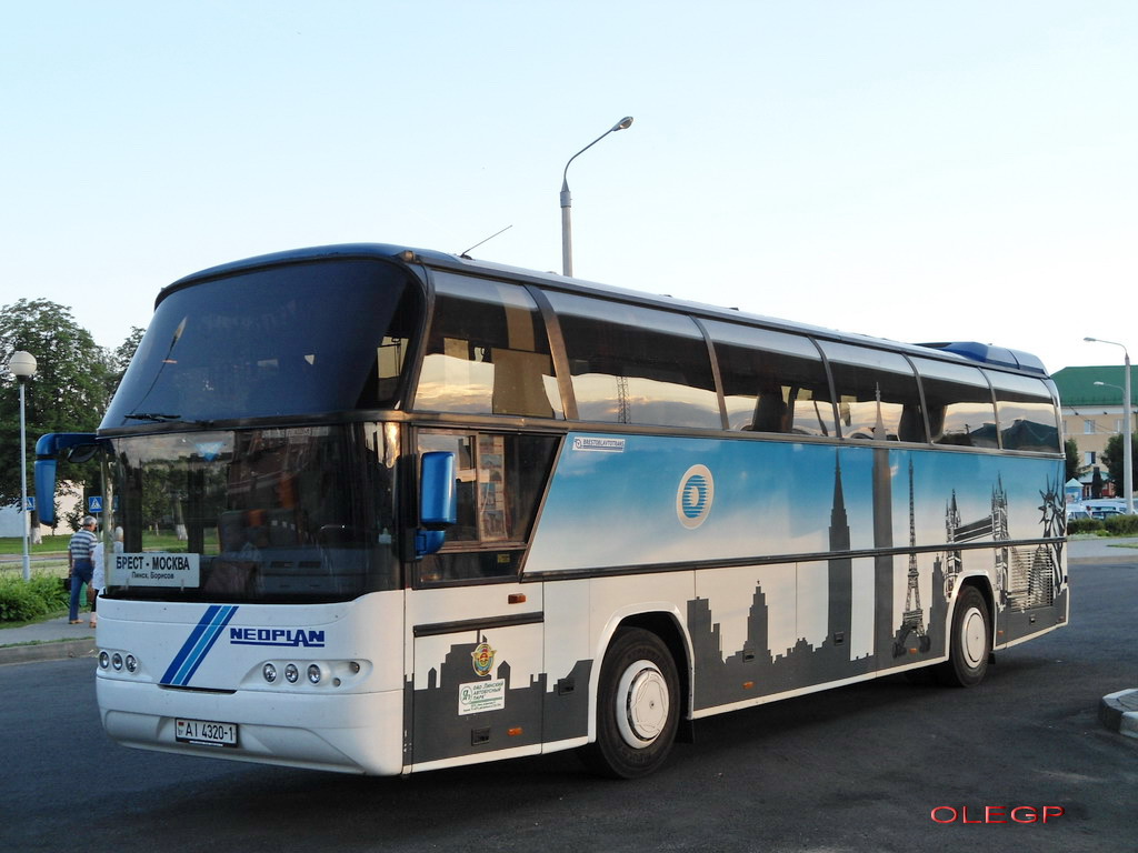 Автобусы пинск маршрут. Москва Брест автобус.