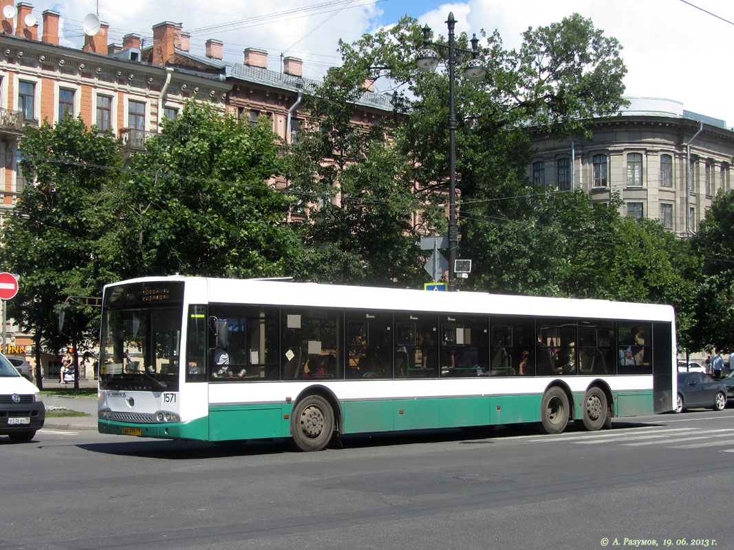 Санкт-Петербург, Волжанин-6270.06 